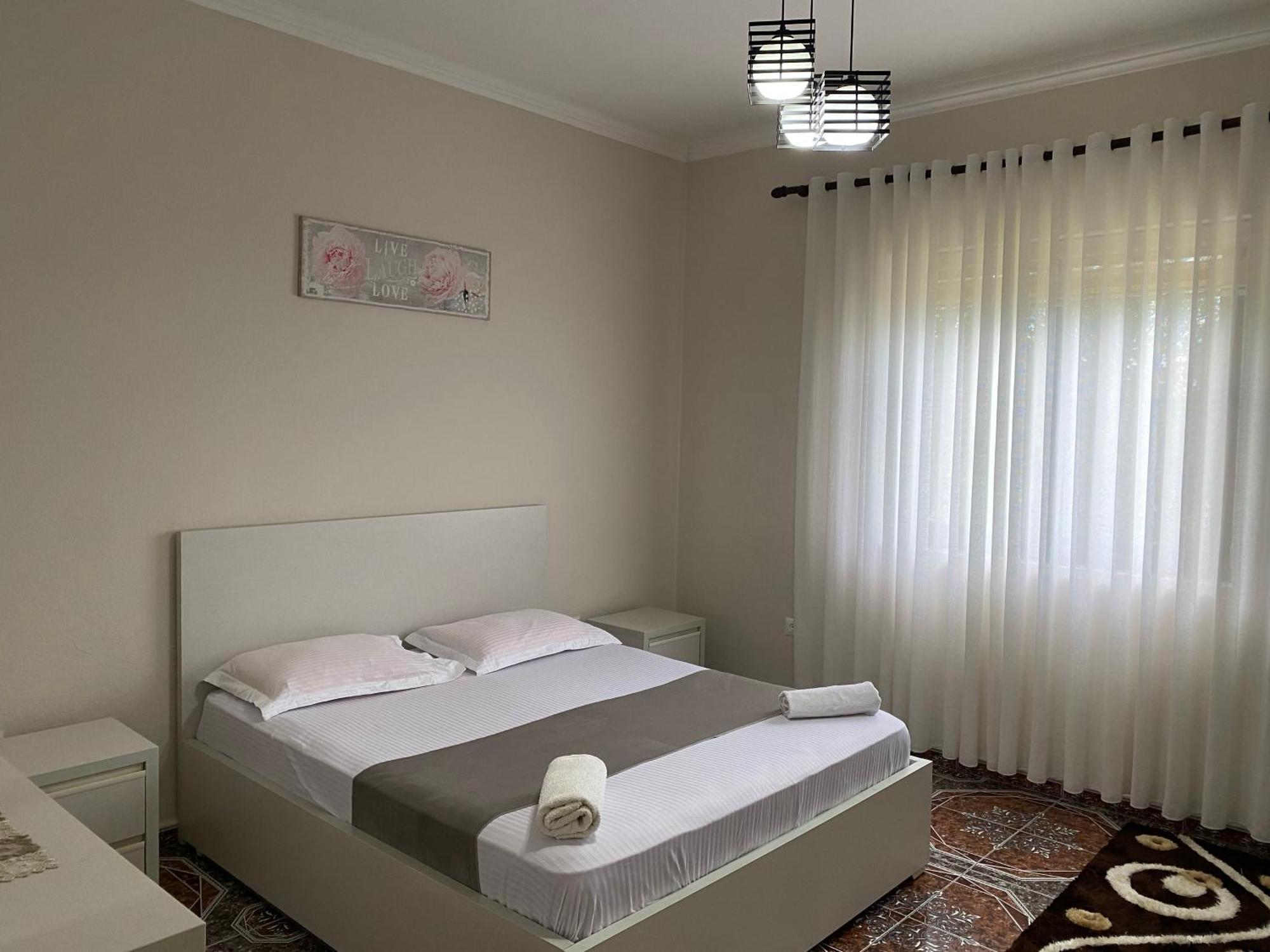 The Hideaway Guesthouse Bahçallëk Esterno foto